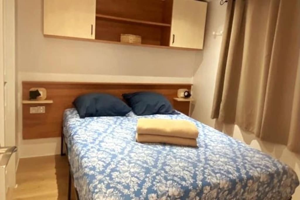 Mobil Home De Patricia Et Franck A ซีฌ็อง ภายนอก รูปภาพ